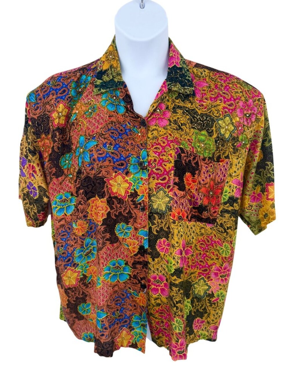 Vtg Bali Chic Floral Batik Embellished Bead Pearl Button Down Short Sleeve Top
